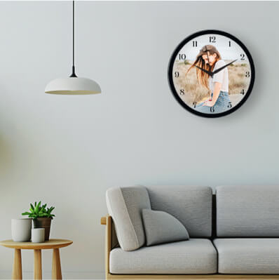 Round Wall Clock